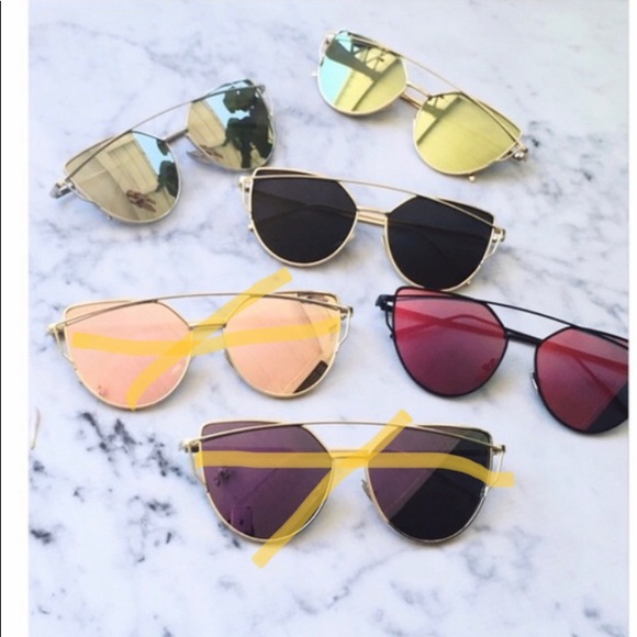 👓MIRRORED COLORED SUNGLASSES-3-COLORS - Picture 2 of 3